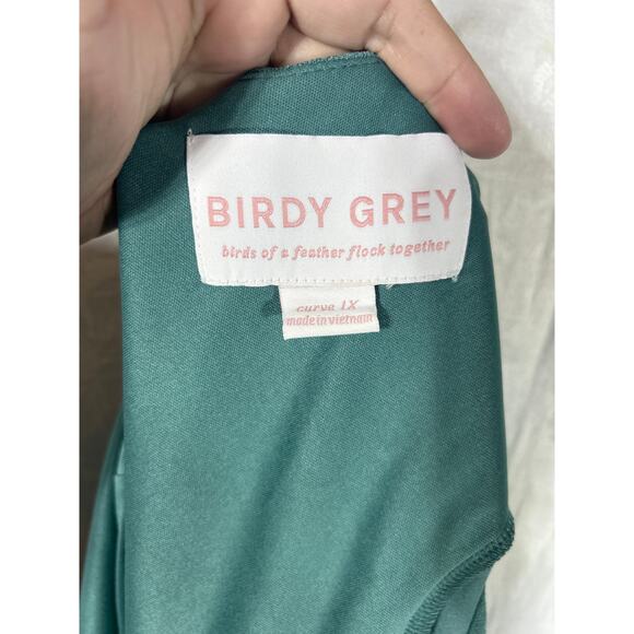 Birdy Grey Dress 1X Curve Hannah Empire V Neck Flutter Sleeve Green Crepe - Picture 6 of 9